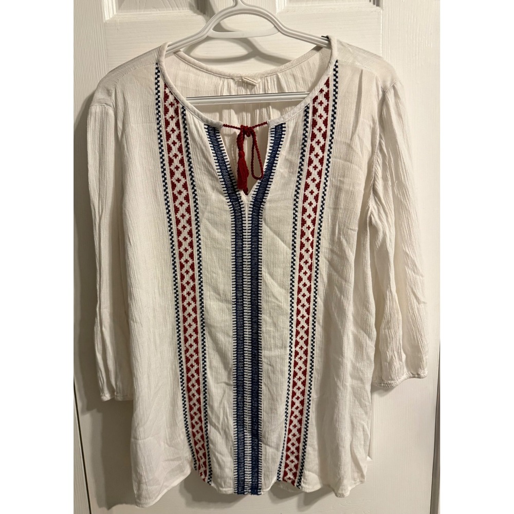Caslon Peasant Top Women Size S White Good Embroidered Boho 3/4 Sleeve Blouse